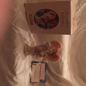 Roman’s, Inc. Seraphim Classics. Elizabeth - Heaven’s Victory. Item #81514.